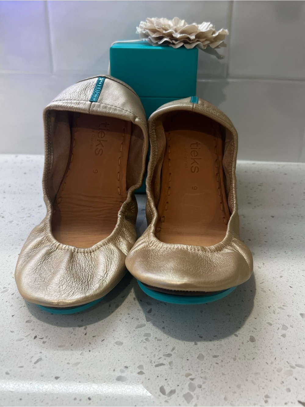 NIB size 9 Tieks Champagne Gold Ballet Flats with Teal Soles